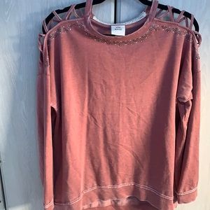 pink long sleeve shirt